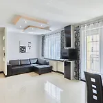 Park By Baltic Apartment